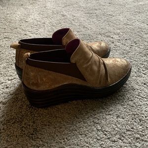 Bionica Platform Shoes